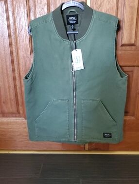 WESC Olive Green Men's Zip-Up Utility Vest